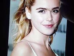 Kiernan Shipka cum tribute