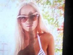 Dove Cameron