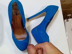 Cum in heels 2