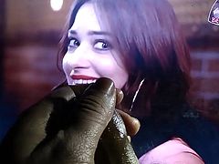 Cocking Tamanna sexy expression