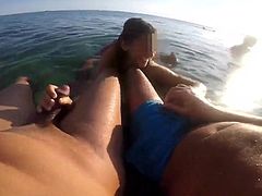 Italian guy share girlfriend in the sea