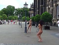 Linda d threatening-threatening naked stroll two