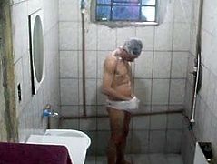 Vou Tomar Banho Quentinho 002