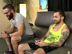 I need a dick, buddy! - Nick Cross, Tommy Defendi