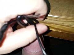 Pulling big Cable-Wire out of my Cock Peehole