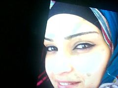 hijabitch Nora tribute je lui defonce la gueule de sperme