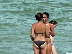 Bikini tube videos