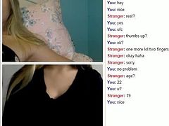 ChAt 19yo lesbian masturbating and gushing in omegle webcam