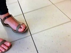 Candid  girl feet and hand half faceshot new