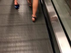 Candid Sandals Walking ASS Sexy Tanned Legs Teen