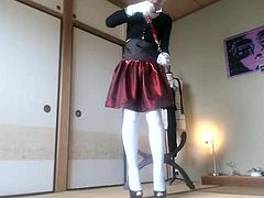 JIJI  PLAYS  DRESS-UPS  pt.1