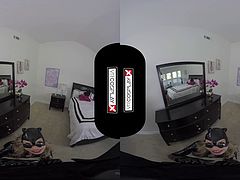 VR Sex With A Hot Catwoman Carmen Caliente Only on VRCosplayX.com