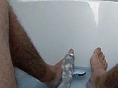 Slomo pee in bathtub