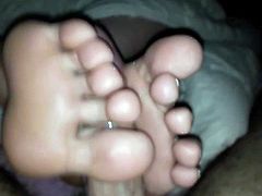 Cum on smelly soles footjob