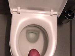 Cum on Toilet