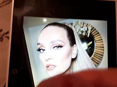 Perrie Edwards Cumtribute 4