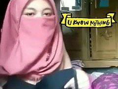 Tudung Budak Tinder Horny Bitch - Hijabi, Jilbab, Turbanli