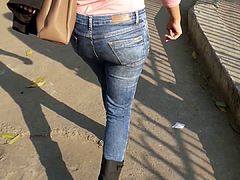 Indian Girl , In Tight Jeans Butt 2.