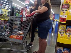 Bbw candid mom & daughter