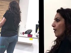INCREDIBLE Thick Booty on beautiful MILF