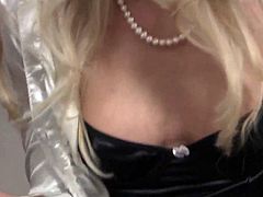 Secretary screwed to the desk . She was not asking for a pay rise (PHEW) but what she got was even better . A hard cock to play with