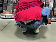 Fluffy Clerk Bend Over Ass Crack