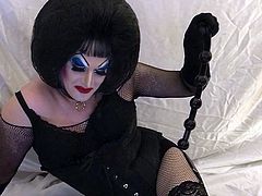 Drag Queen Slut loves Anal Beads