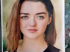 Tribute 4 Maisie Williams n.3