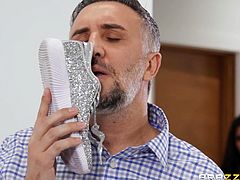 She caught this creep sniffing her shoes, but she was actually turned on. The hot babe made him lick her boots and then she gave him a footjob. He wants to cum all over her sexy soles and toes. Will she let him?