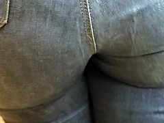 Big ass in jeans in Bogota (part 1)