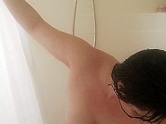 Chubby mature wife take a shower