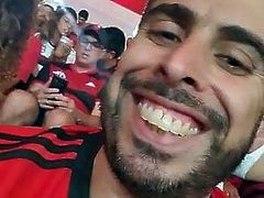 Pretinha safadinha no jogo do Flamengo