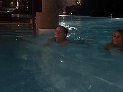 Fucking two Escorts in Hotel
