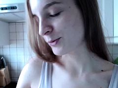 Brunette Solo Webcam Masturbation