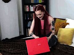 Alternative sinning redhead riding cock