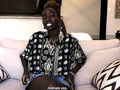 Ebony Showtime