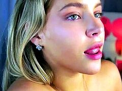 Naked Blonde Teen Girl Pussy Masturbation On Webcam
