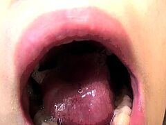 Amateur Asian MILF Lucky Masturbating Hairy Twat