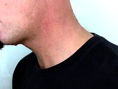 Muscular Aussie Colton Huge Dick Gives Xavier Amazing Fuck