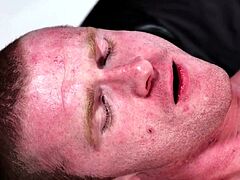 Muscled DILF assdrilled by horny lover