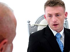 DILF is sexually forward interviewing twink
